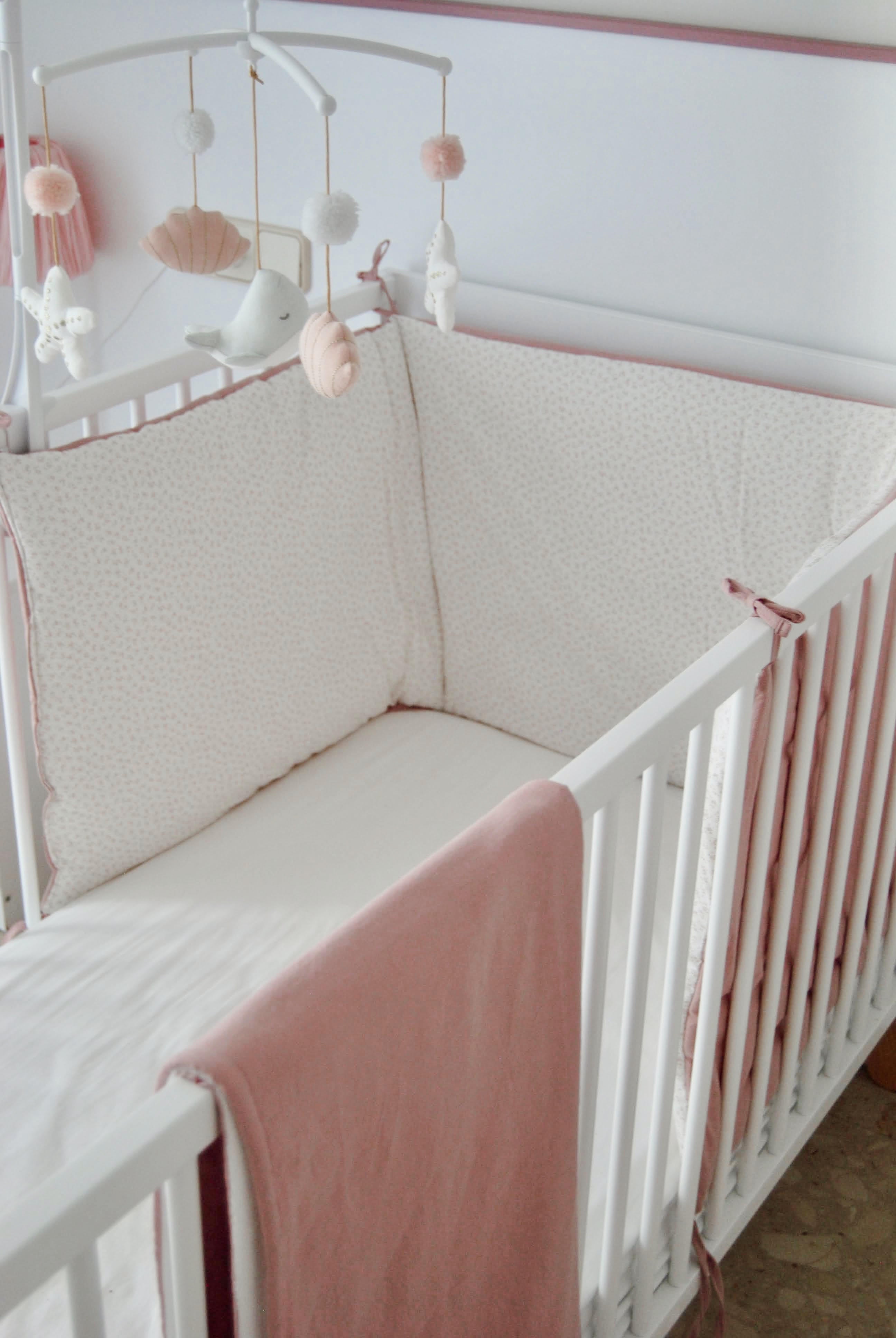 Padded Cot Bumper Viena Pink – Mimi Barcelona UK