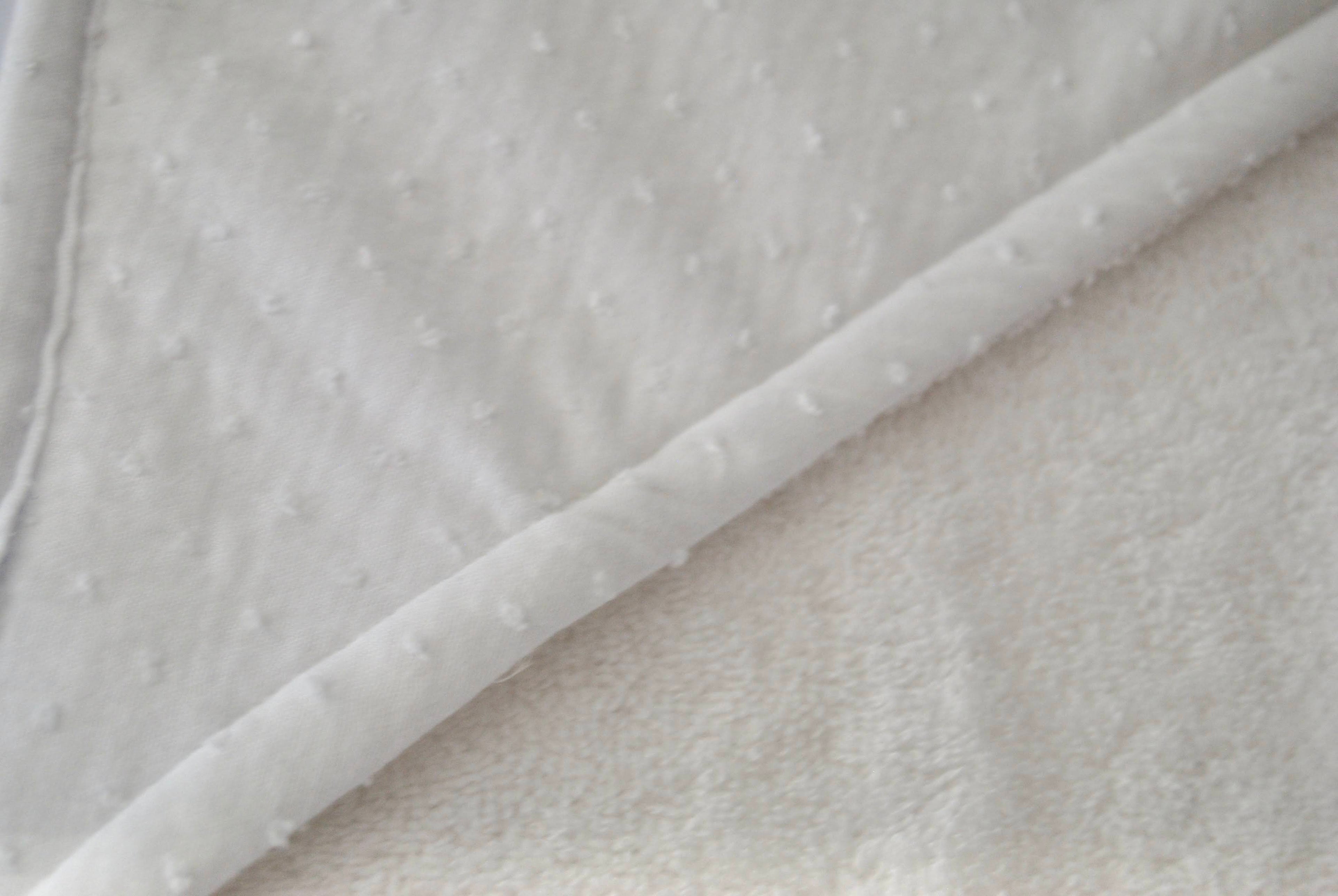 Baby Towel Lunares