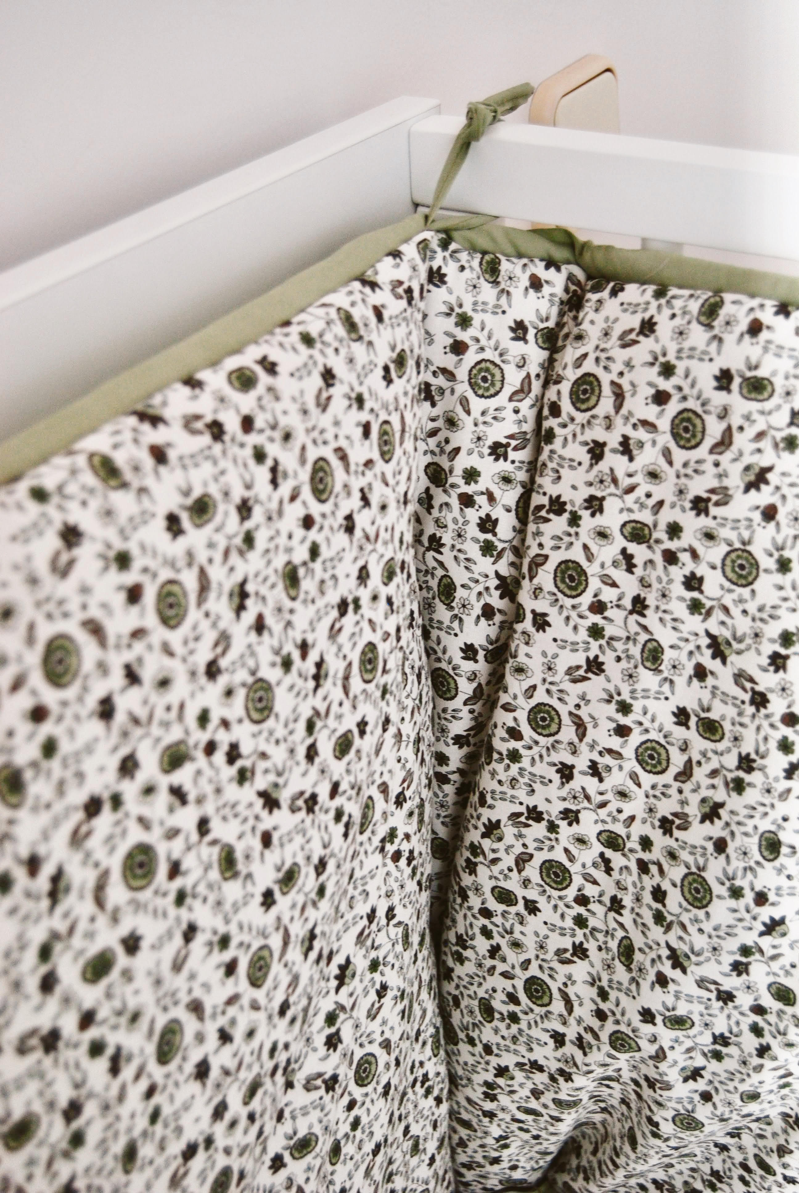 Padded Cot Seville